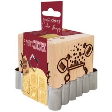 Tampon à biscuits bois 5 décors + découpoir - Sorcier 